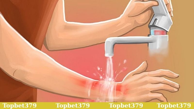 Mơ bỏng nước sôi và con số may mắn đến từ trong tiềm thức